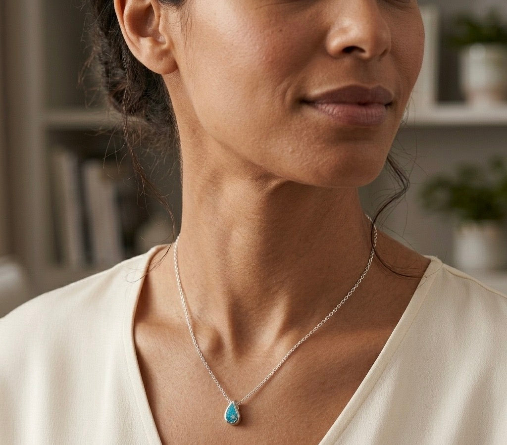 Droplit Necklace