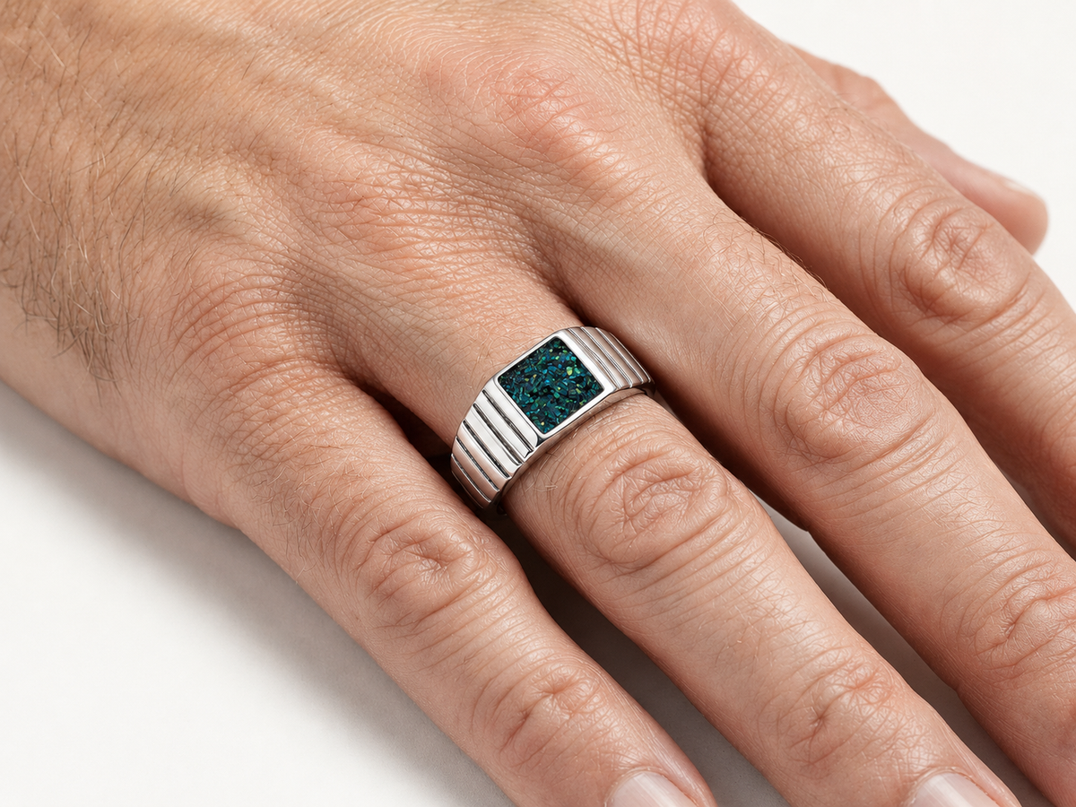 Tribute Ring